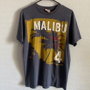 Malibu tee